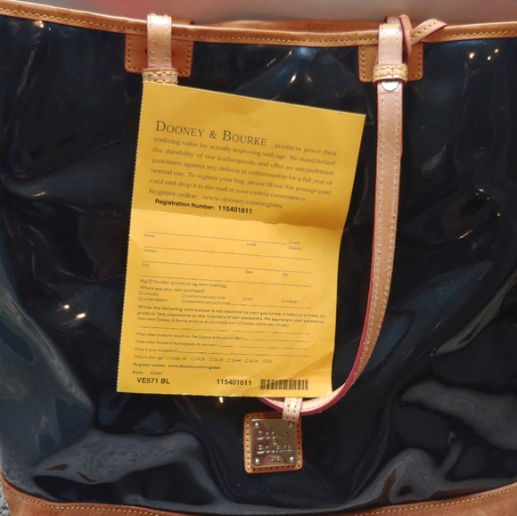 Dooney and Bourke Women's Handbag - Picture 4 of 8